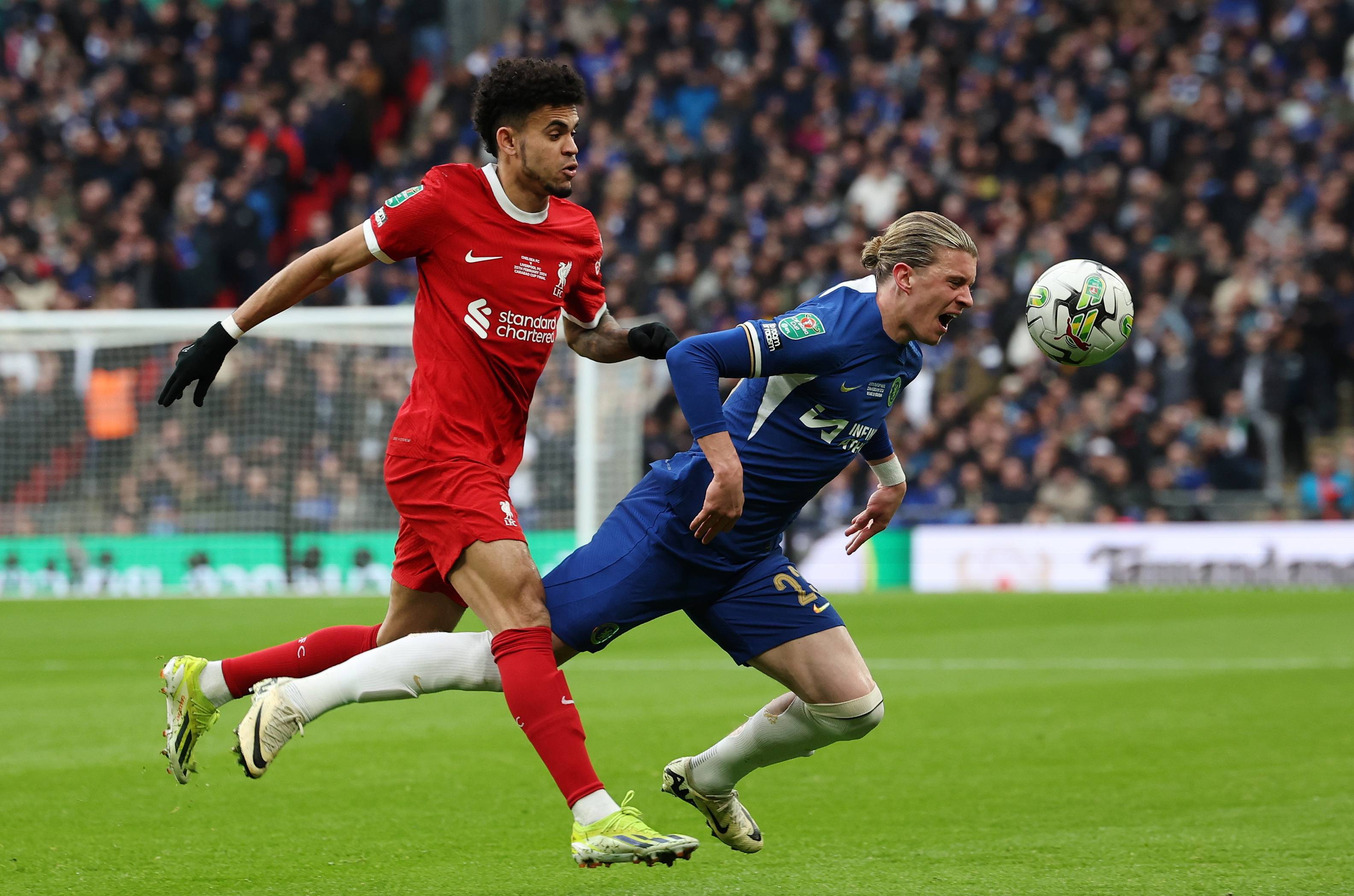 谢什科伤愈却食物中毒恐继续缺阵！阿莫林恼火，仍不知非洲杯三人能否参赛（谢什科康复却遭食物中毒恐继续缺席，阿莫林动怒，三名非洲杯国脚出场前景未明）