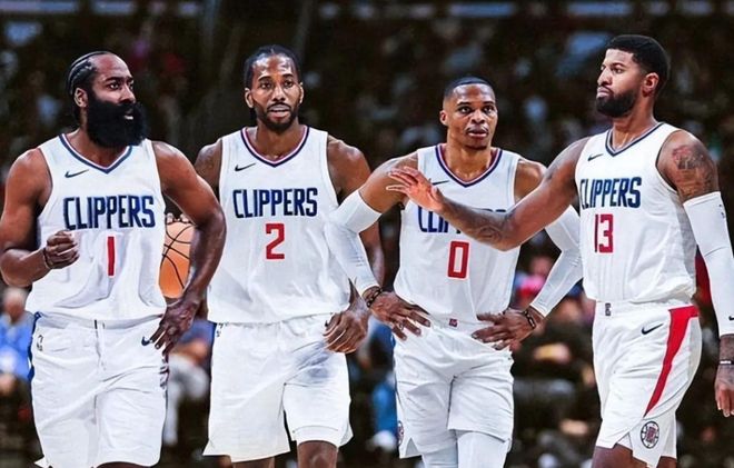 亚洲杯分组揭晓引球迷热议（亚洲杯分组结果出炉，球迷热议不断）