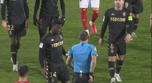 前三次欧冠首发均有进球，埃斯特旺是20岁以下球员第三人（欧冠前三次首发场场进球，埃斯特旺成20岁以下第3人）