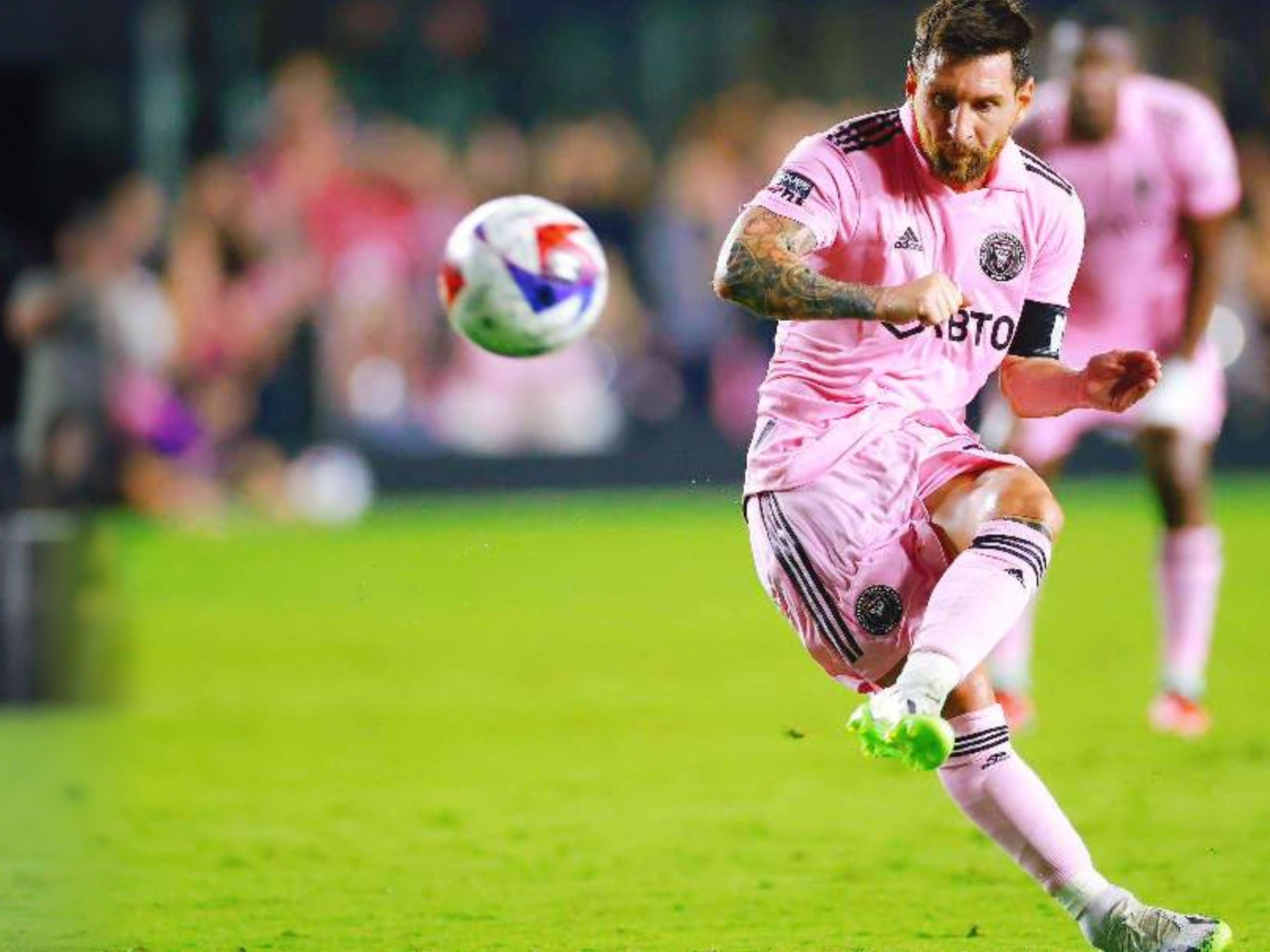 每体：巴萨对莱比锡边锋努萨感兴趣，球探负责人已到现场考察（每体：巴萨有意莱比锡边锋努萨，球探主管已亲赴现场考察）